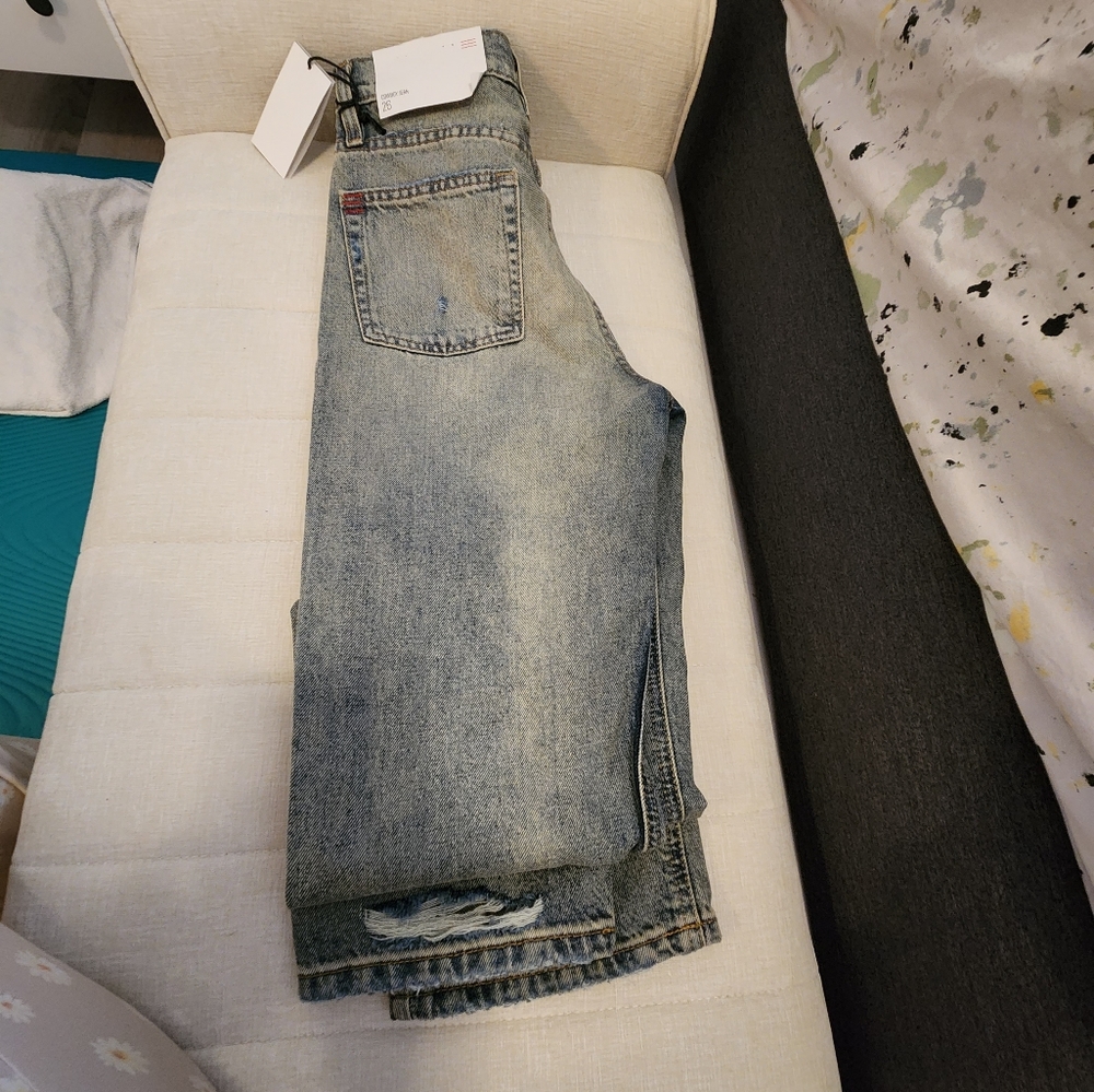 UO COWBOY JEANS / NEW AND COOL